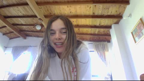 kendall online show from 01/29/25, 01:38