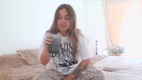 kendall online show from 03/03/25, 03:53