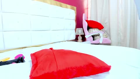 Kendal  online show from 12/27/24, 05:26