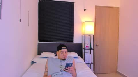 kendel_dimitri online show from 03/30/26, 05:52