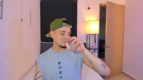 kendel_dimitri online show from 04/10/26, 04:39