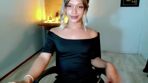 Snapshot of kendra_lunaxx chatting on 05/22/26, 06:13 kendra_lunaxx online show from 05/22/26, 06:13