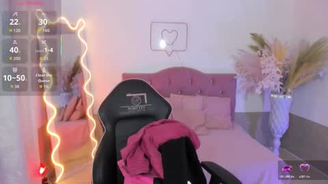 kendra online show from 01/10/26, 02:57