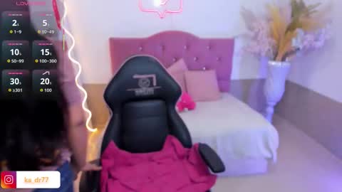 kendra online show from 03/03/26, 04:07