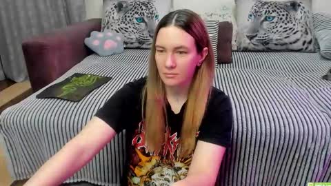 Kendra online show from 03/24/26, 11:43