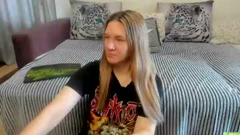 Snapshot of kendra_xx_ chatting on 06/14/26, 12:52 Kendra online show from 06/14/26, 12:52