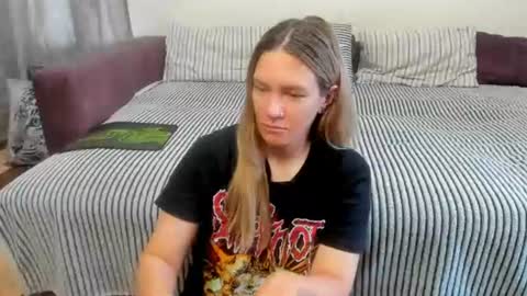 Snapshot of kendra_xx_ chatting on 07/19/26, 11:41 Kendra online show from 07/19/26, 11:41