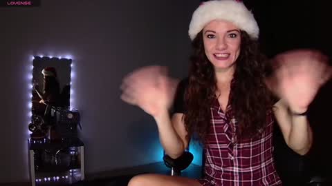 Kendra online show from 12/10/24, 02:16