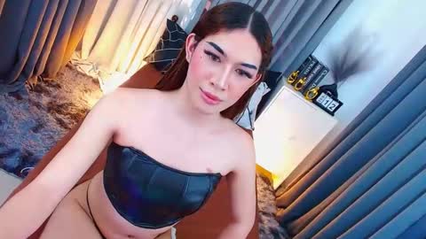 Kendra online show from 02/12/25, 02:35