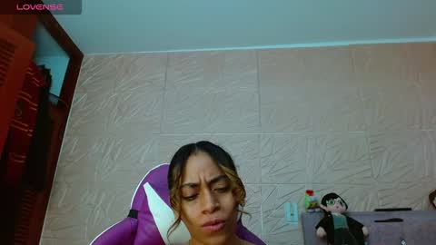 KENDRAPOTTER online show from 11/17/25, 02:01