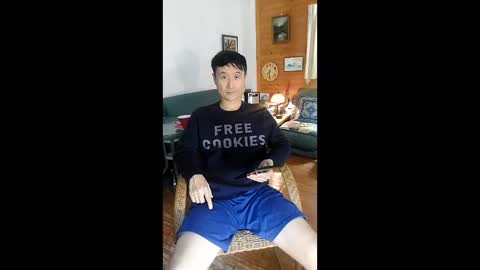 Snapshot of kenhiking chatting on 04/08/26, 11:32 kenhiking online show from 04/08/26, 11:32