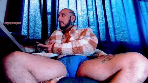 Kenlly online show from 12/31/24, 05:29