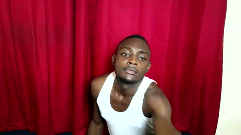 Kenia online show from 11/23/25, 03:23