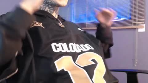 kenny online show from 12/17/25, 04:02