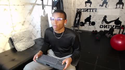 Kenny Thompson online show from 02/27/26, 08:42