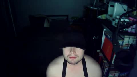 Snapshot of kennystark chatting on 01/21/25, 07:04 kennystark online show from 01/21/25, 07:04