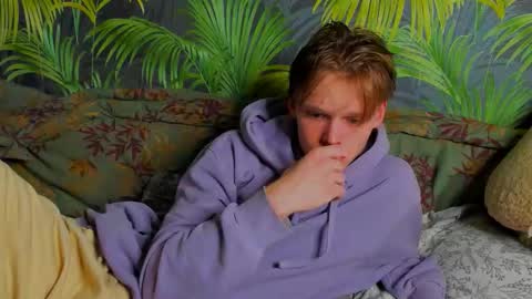 Snapshot of kenordi chatting on 02/17/26, 12:34 kenordi online show from 02/17/26, 12:34