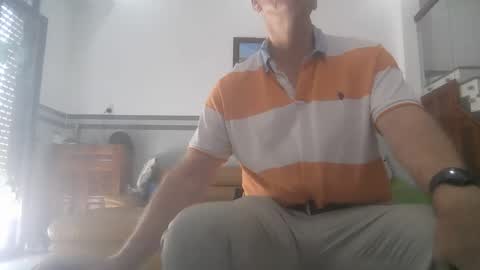 Snapshot of kent_ham chatting on 12/15/25, 05:01 kent_ham online show from 12/15/25, 05:01