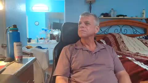 Snapshot of kent_ham chatting on 06/26/26, 02:05 kent_ham online show from 06/26/26, 02:05
