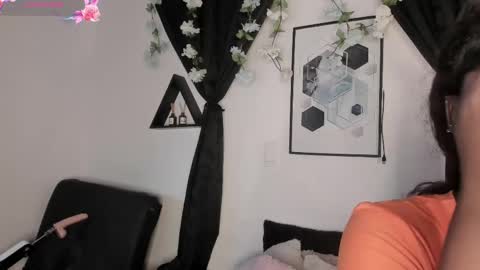 Snapshot of kentha_mitchellss chatting on 04/27/26, 11:19 KENTHA online show from 04/27/26, 11:19