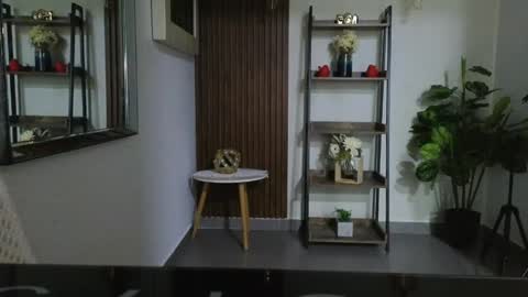 Kenya Buhle online show from 04/25/26, 11:24