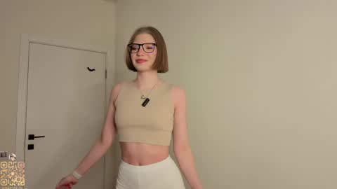 Lisa online show from 05/09/26, 08:03
