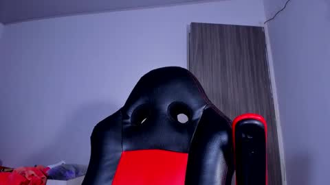 Kerlysmith24 online show from 03/08/25, 09:08