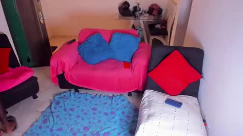 Kerlysmith24 online show from 10/26/25, 04:24