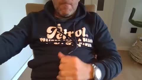 Anton online show from 03/31/26, 04:51