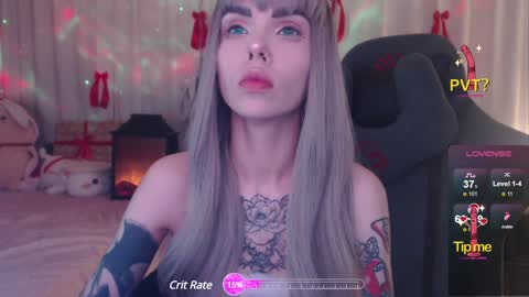 Snapshot of kerry_kirk chatting on 12/24/24, 10:39 Kerry online show from 12/24/24, 10:39