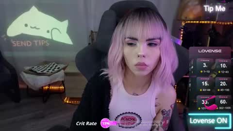 Snapshot of kerry_kirk chatting on 11/18/25, 10:36 Kerry online show from 11/18/25, 10:36