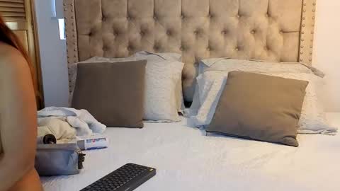 Kery Hillson online show from 01/18/26, 01:59