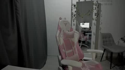 kesh_mne online show from 09/12/25, 03:45