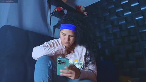 Snapshot of kesha_rosse_ chatting on 01/09/26, 09:45 KESHA online show from 01/09/26, 09:45