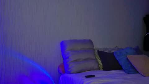 kess_edison online show from 12/19/25, 05:42