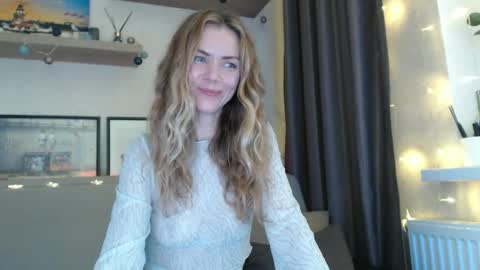 Snapshot of kessiecage chatting on 01/30/25, 03:22 kessiecage online show from 01/30/25, 03:22