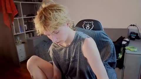 Kessy online show from 10/10/25, 12:59