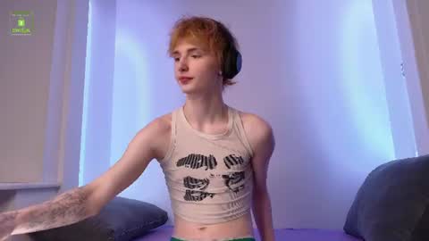 Snapshot of kessy_white chatting on 06/11/26, 08:29 Kessy online show from 06/11/26, 08:29