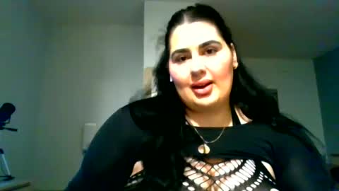 Sasha  Luke online show from 02/11/25, 04:11