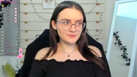 Ketrin online show from 11/17/25, 07:41