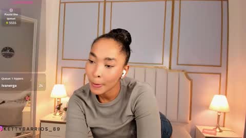 Kety online show from 12/14/25, 11:48