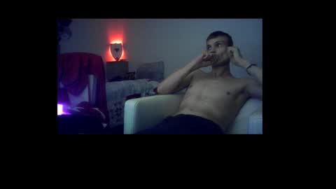 Snapshot of kev4251 chatting on 11/07/25, 01:49 kev4251 online show from 11/07/25, 01:49