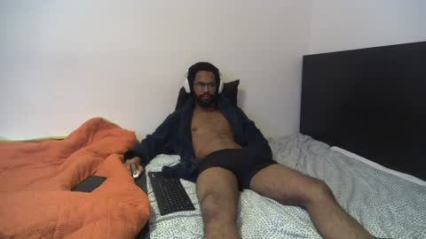 kevi4 online show from 02/05/25, 06:37