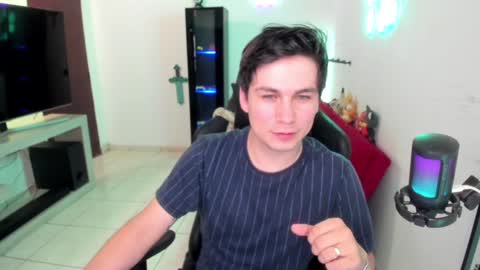 Kevin online show from 02/01/25, 12:07