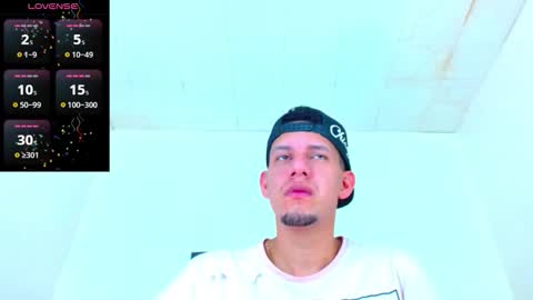 Kev online show from 10/26/25, 01:17