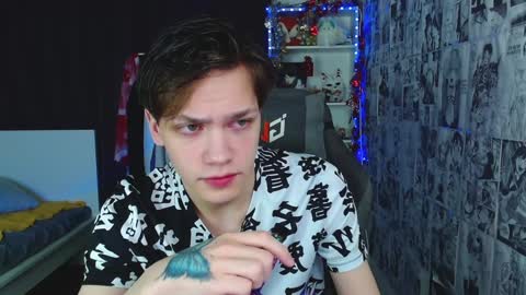 Kevin online show from 01/05/25, 03:32