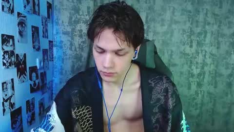 Kevin online show from 11/14/25, 04:44