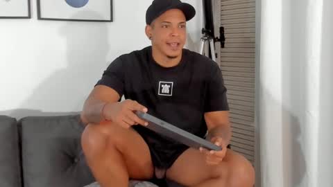 Kevin Lance online show from 02/10/25, 08:53