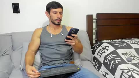 Snapshot of kevin_malone22 chatting on 06/01/26, 10:11 kevin_malone22 online show from 06/01/26, 10:11