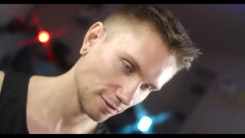 Kev online show from 12/08/24, 08:15